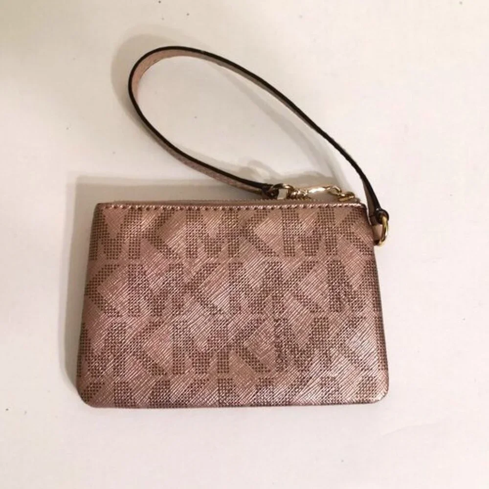 NWOT Michael Kors Monogram Jet‎ Set Wristlet Rose Gold Color 5.75